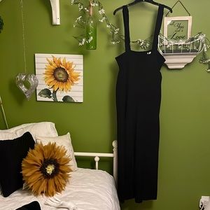 💰Unique Vintage Black Palazzo jumper.